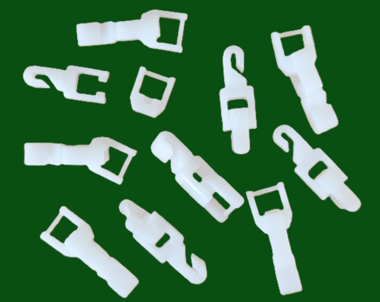 Extension hooks for sloped vertical (a1)